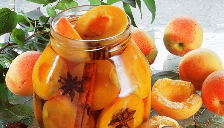 طرز تهیه کمپوت زردآلو خانگی درسته و هسته جدا طرز تهیه کمپوت زردآلو خانگی درسته و هسته جدا