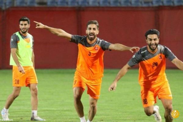 مدافع راست پرسپولیس مقابل استقلال مشخص شد مدافع راست پرسپولیس مقابل استقلال معین شد